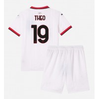 Fotbalové Dres AC Milan Theo Hernandez #19 Dětské Venkovní 2024-25 Krátký Rukáv (+ trenýrky)